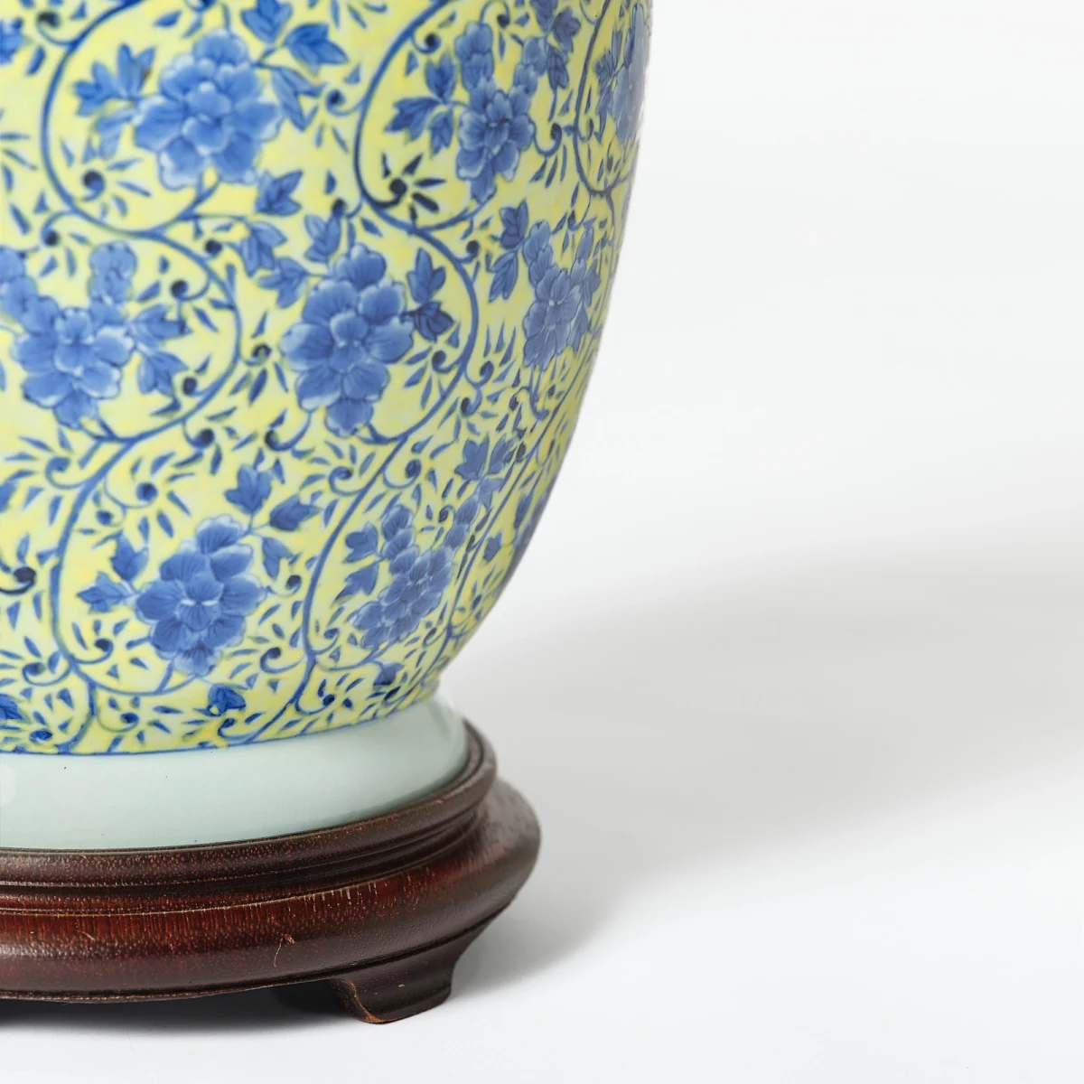 Chinese Style Painted Table Lamp - Image 2