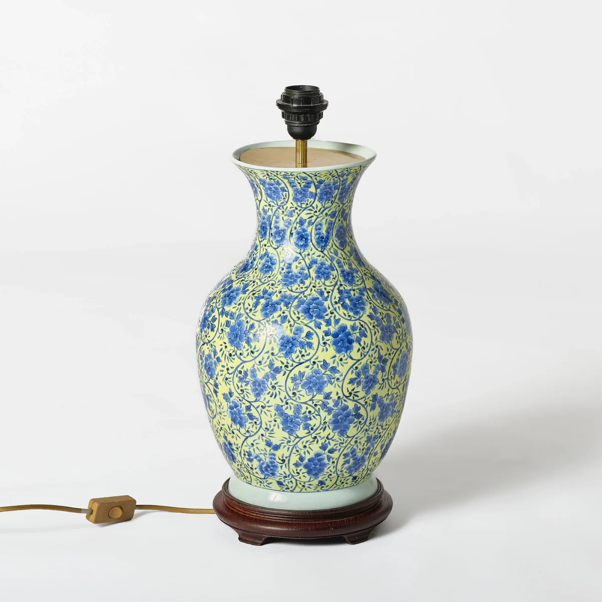 Chinese Style Painted Table Lamp