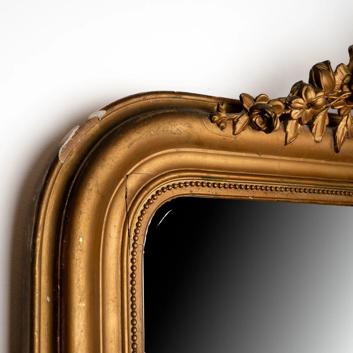 Large Antique Gilt Mirror - Image 3