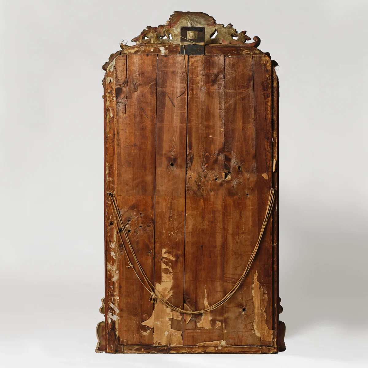 Mid-Size Carved Gilt Mirror - Image 6