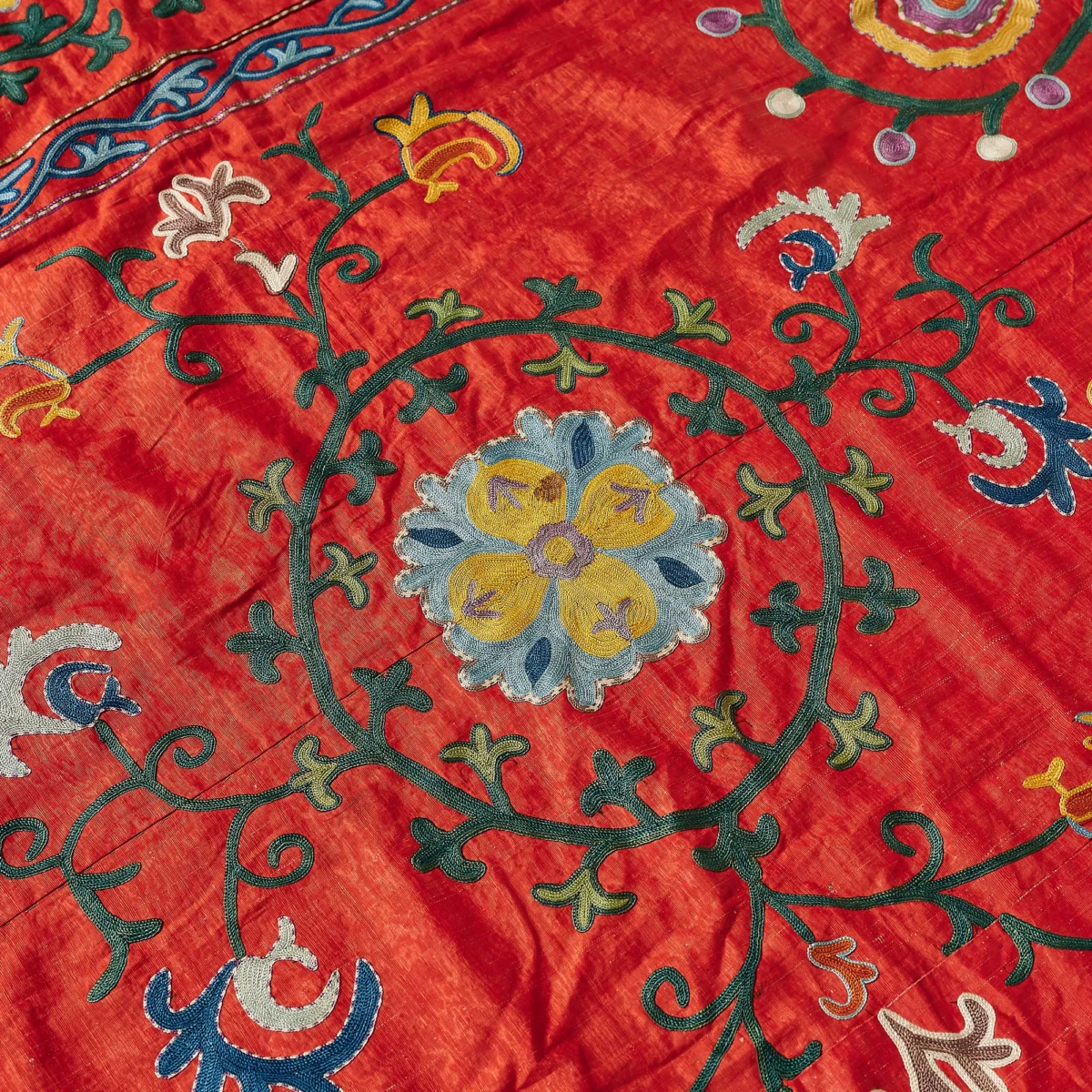 Large Red Suzani - Image 4
