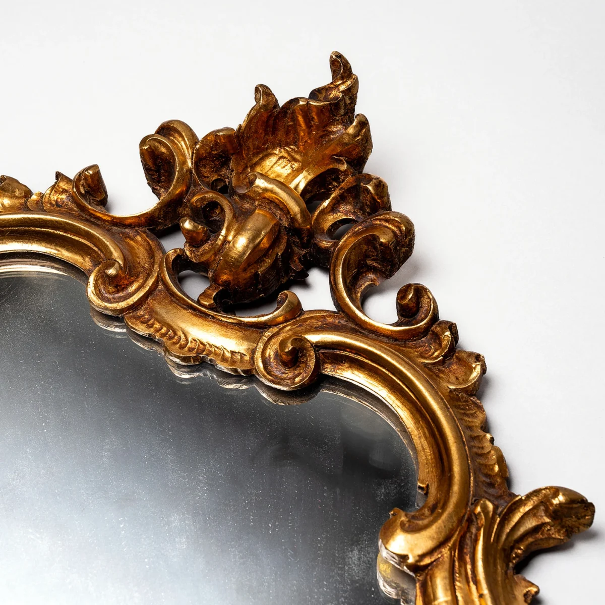 Vintage Gilt Mirror - Image 2
