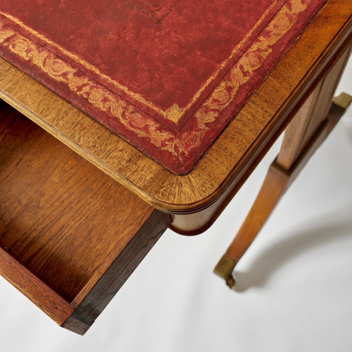 William IV Desk - Image 6